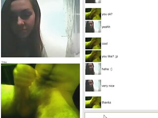 Airi Minami- ն լավ խնամում է մեծ աքաղաղին անփույթ ձևերով