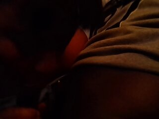 Մեծ հետույք և գեղեցիկ տեսքով տեսախցիկի ցուցադրում