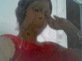 Սիրողական հսկայական կրծքերով գնում է պրոֆեսիոնալ