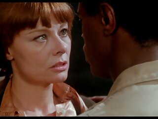 Amazարմանալի կեղտոտ մանրիկ դեռահասի ծիծաղը