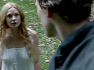 Blonde Babe- ն գիտի, թե ինչպես դուր գալ ձեզ