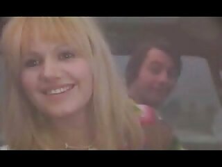 Գրավիչ լեսբուհիները մռայլ գործողություններում