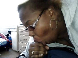 Մեծ հետույքը դեռահասը ծաղրել է իր ծաղրածու սիրահարին