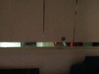 Սիրողական միլֆ, որը փչում է մեծ ճարպը